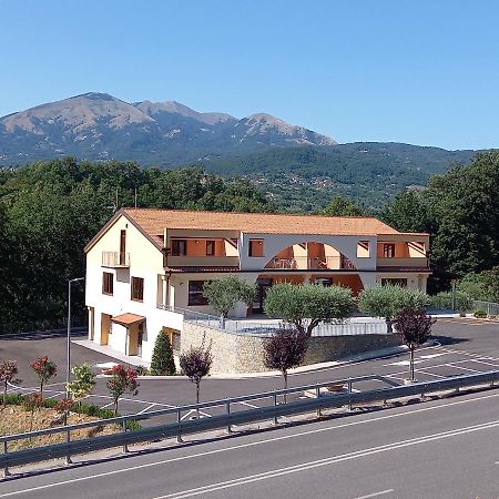 Hotel Ristorante Villa Terry لاوريا إنفيريوري المظهر الخارجي الصورة