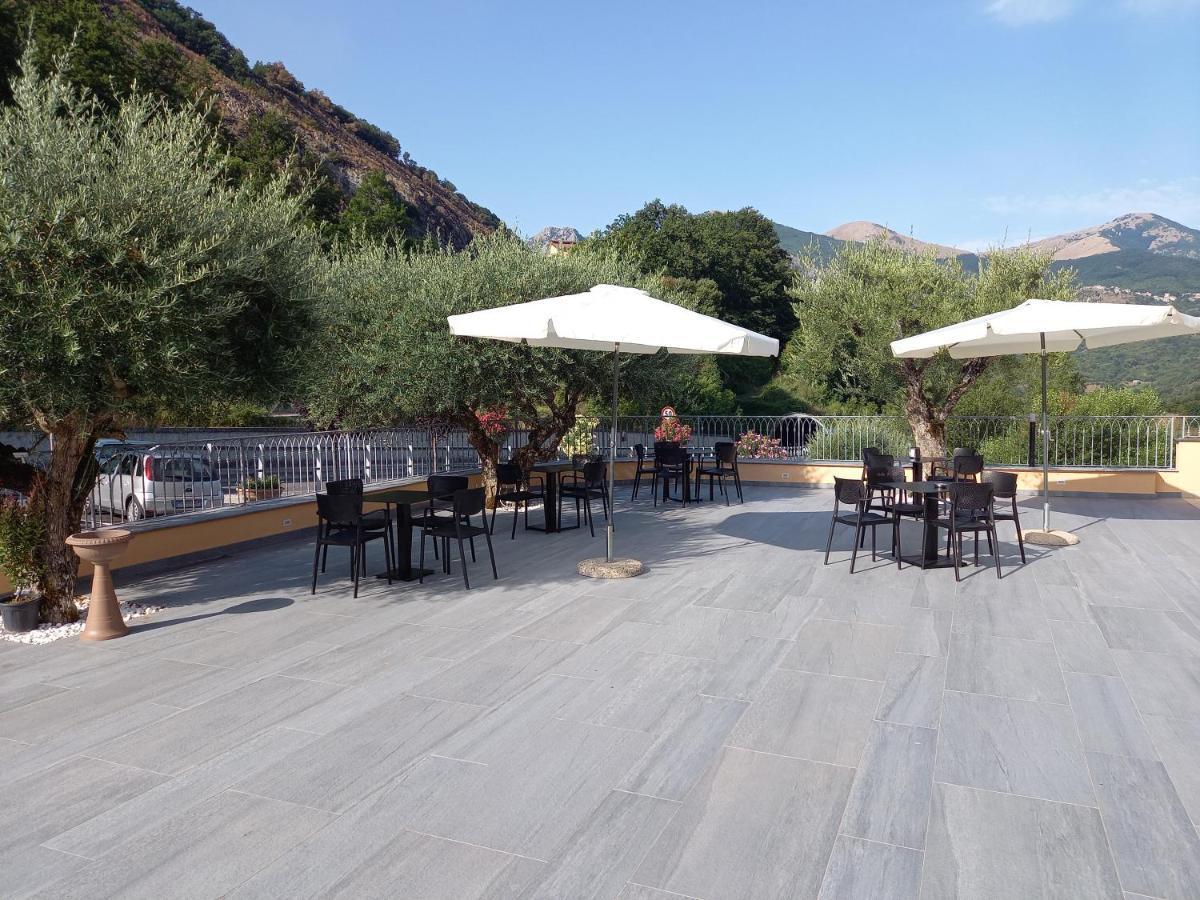 Hotel Ristorante Villa Terry لاوريا إنفيريوري المظهر الخارجي الصورة