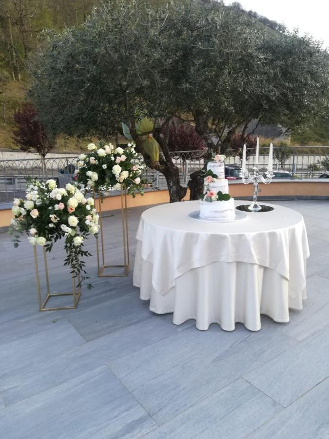 Hotel Ristorante Villa Terry لاوريا إنفيريوري المظهر الخارجي الصورة
